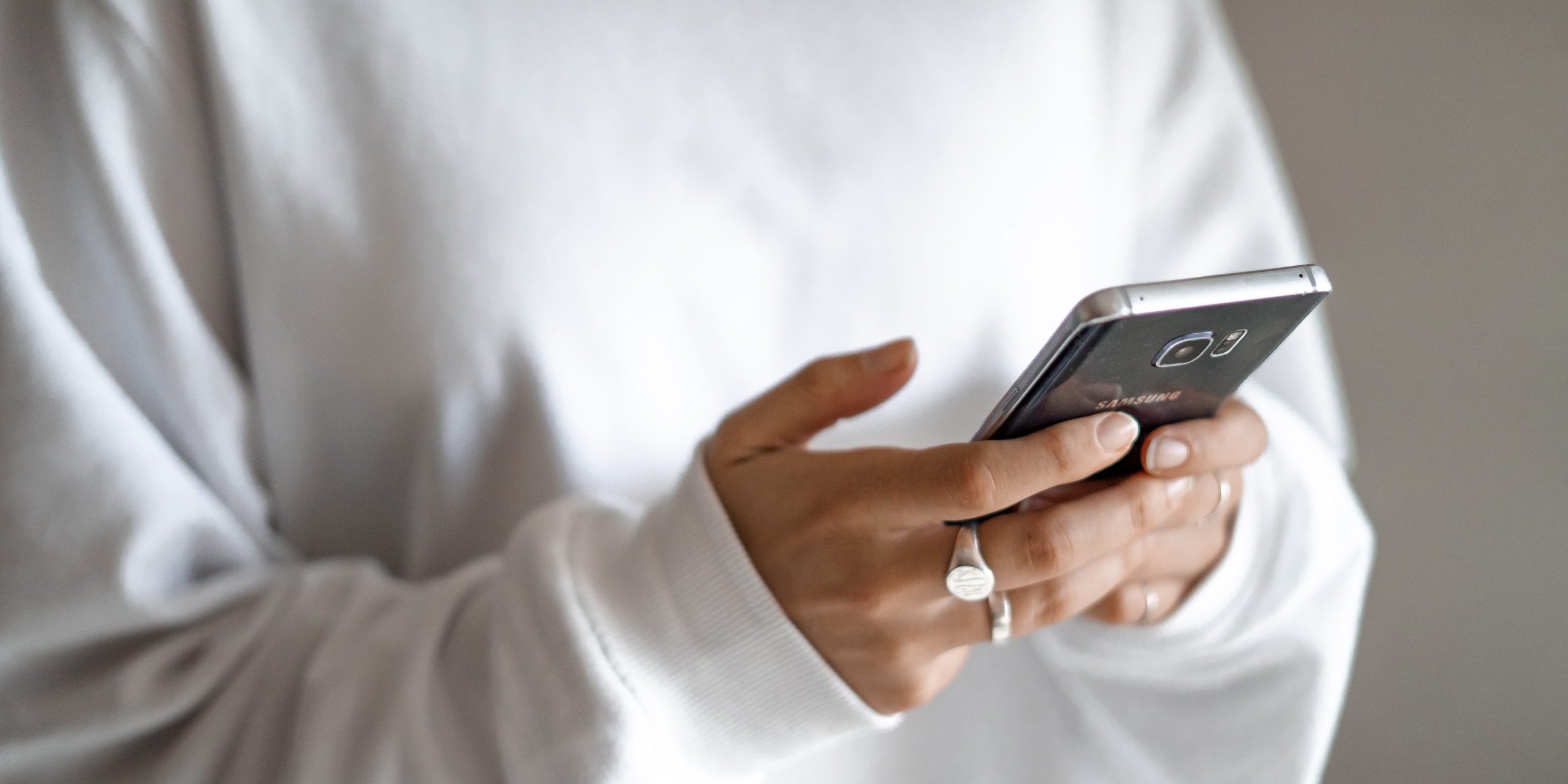 SMS Sender ID Rekisteröi SMS Sender ID yrityksellesi!